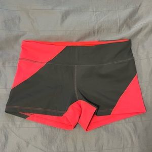 Rabbit fitted running shorts size M